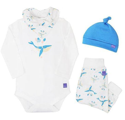 Bambino Mio Sail Away Newborn Clothing Set Size: 6-12 months Colour: Sail Away reusable nappies Earthlets